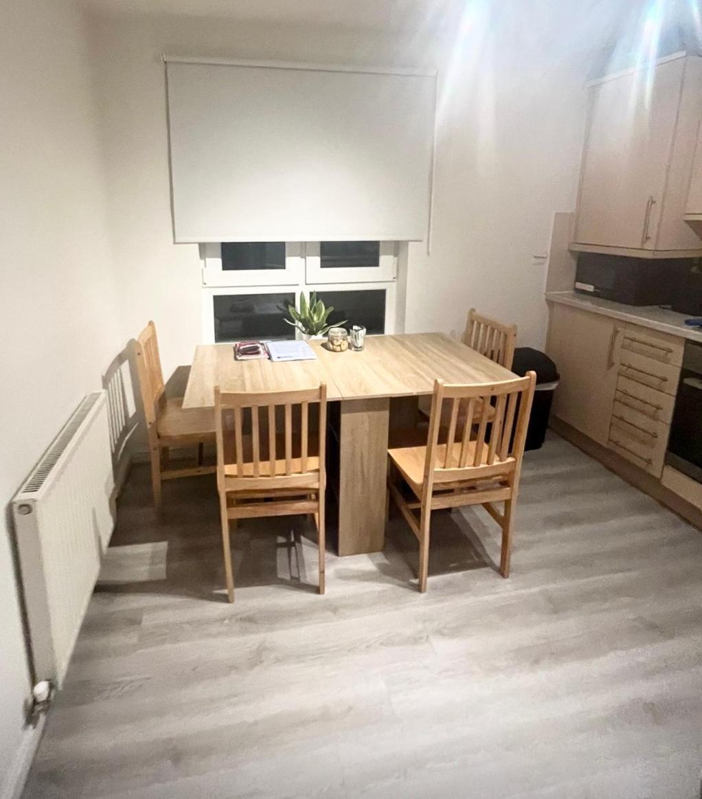 Spacious City Centre Flat Free Parking& Superfast Wifi Edimburgo Exterior foto